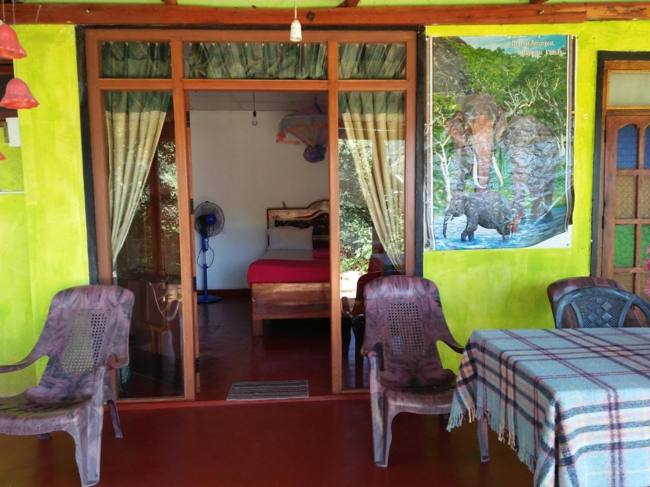 Kavindu Homestay Ella Extérieur photo